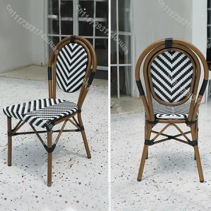 Stapelbare rotanstoel in Frans - Outdoor Furniture For Cafe recensie en prijs