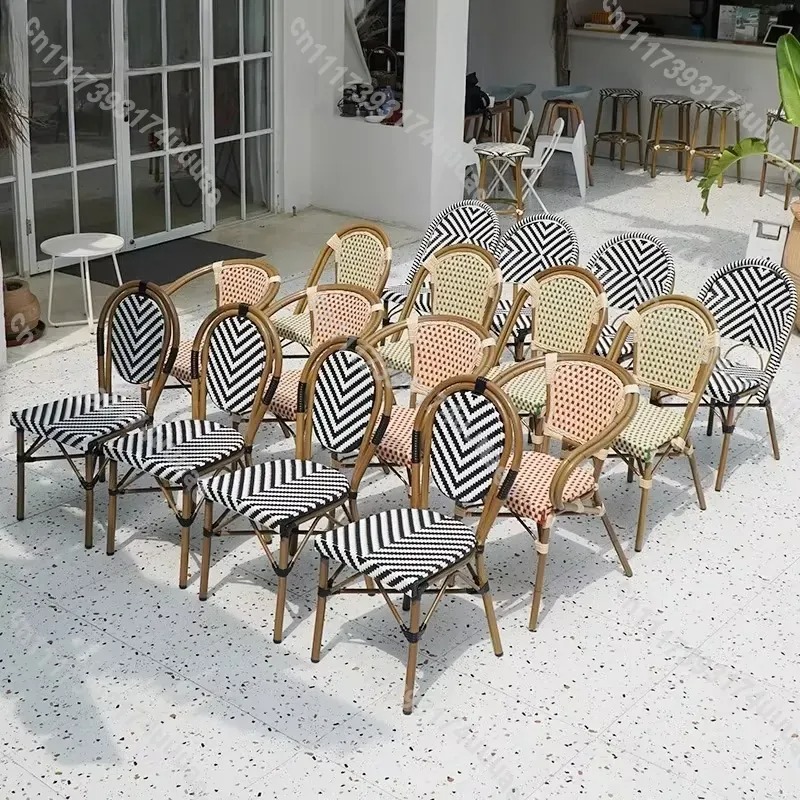 Stapelbare rotanstoel in Frans - Outdoor Furniture For Cafe recensie en prijs