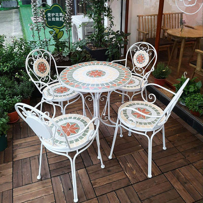 Balkon Metalen tafels en stoel - Outdoor Furniture Material recensie en prijs