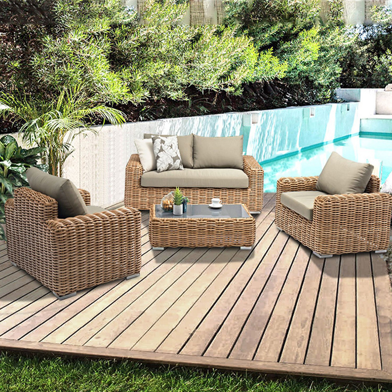 Luxueuze buiten loungeset van  - Outdoor Furniture On Sale recensie en prijs